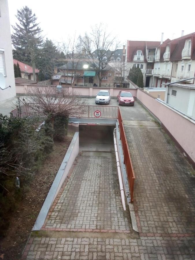 ハイデゥソボスローMajor Street Apartmanアパートメント エクステリア 写真